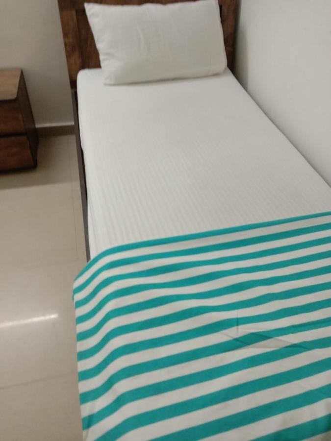 Hotel Swell Ahmedabad Exterior foto